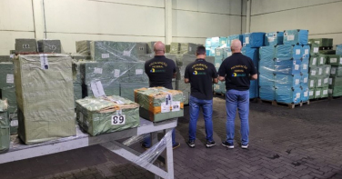 Notícia - Anatel intercepta megacarga de eletrônicos irregulares no Porto de Imbituba