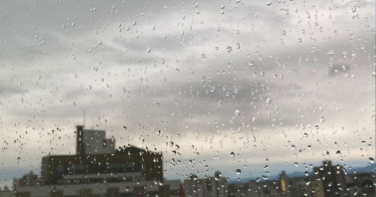 Notícia - Últimos dias do ano terão calor e temporais em Santa Catarina