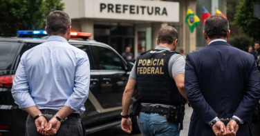 Notícia - Operações policiais prendem 29 prefeitos em Santa Catarina de 2020