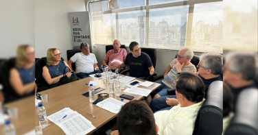 Notícia - Vereador de Criciúma é aclamado pré-candidato a deputado federal