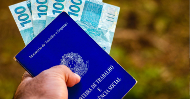 Notícia - [Áudio] Emprego formal no Sul de SC perde fôlego e tem pior ano desde 2020