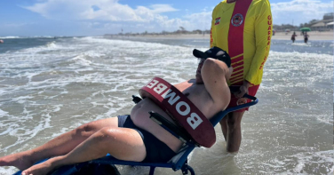 Notícia - Após AVC, idoso viaja 800 km para voltar ao mar em SC