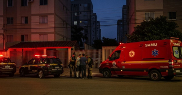 Notícia - Homem alcoolizado causa tumulto e desacato em Criciúma