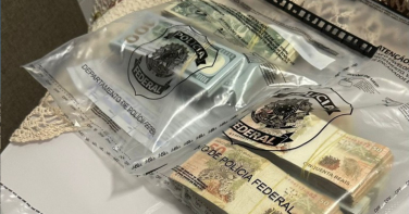 Notícia - Operação Carga Dividida desmonta esquema milionário de bebidas ilegais em SC