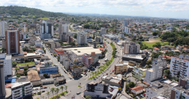 Notícia - Hotéis de Criciúma operam com metade da capacidade e ocupação cai a 20% nos fins de semana