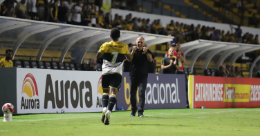 Notícia - Após goleada, Eduardo Baptista projeta sequência na Taça Acesc