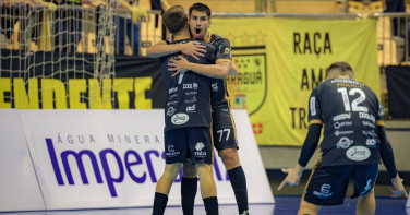 Notícia - Anjo Tintas/FME Criciúma Futsal conhece primeiro adversário na Série Ouro