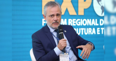 Notícia - Beto Martins confirma saída do governo e não disputará eleições em 2026