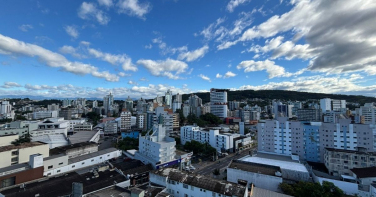 Notícia - Quarta-feira tem sol entre nuvens e ventos no Sul catarinense