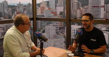 Notícia - Nomes & Marcas: Filipe Colombo, CEO da Anjo Tintas  