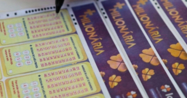 Notícia - Resultado da +Milionária: concurso 347 tem números sorteados neste sábado (18)