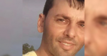 Notícia - 'Nós fomos muito felizes na nossa infância': identificado motociclista que morreu em Orleans