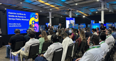 Notícia - Mil representantes municipais participam do Conexão CNM em Criciúma