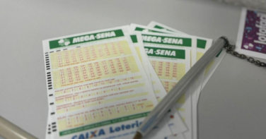 Notícia - Concurso 3001 da Mega-Sena sorteia prêmio de 115 milhões nesta terça-feira (28)