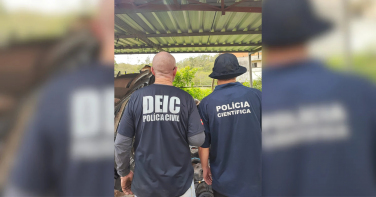 Notícia - Dois empresários são presos com peças de veículos furtados em Criciúma