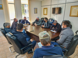 Notícia - Prefeitura e Caravaggio firmam parceria para construção de muro no estádio