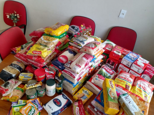 Notícia - Vacina Contra a Fome: mais de três toneladas de alimentos já foram arrecadadas na campanha