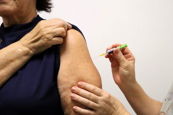 Notícia - Unimed Criciúma promove campanha de vacinação contra a pneumonia