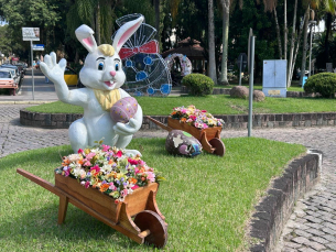 Notícia - Urussanga promove celebração de Páscoa com atrações na Praça Anita Garibaldi