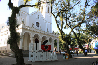 Notícia - “100 Toneladas de Solidariedade”: Praça Nereu Ramos terá ponto de arrecadação de alimentos neste sábado em Criciúma