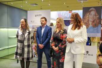 Notícia - Criciúma 100 anos: exposição lembra histórias de duas de suas misses