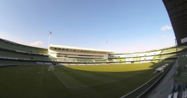 Notícia - Coritiba x São Paulo: saiba onde assistir ao vivo pelo Brasileirão