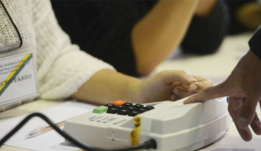 Notícia - Sem cadastramento biométrico, posso votar em 2018?