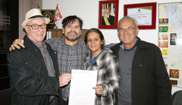 Notícia - Câmara Municipal de Içara poderá contar com Parlamento do Idoso