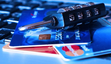 Notícia - Fraudes em cartão de crédito nas transações de celular crescem no país