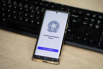 Notícia - SC dispara na geração de empregos e supera 100 mil em 2025