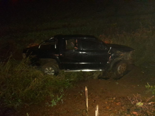 Notícia - Maracajá: Carro capota na Rodovia Jacob Westrup e motorista é conduzido ao hospital