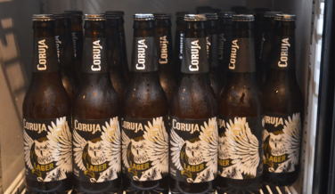 Notícia - Cerveja Coruja lança nova comunicação visual e posicionamento de marca