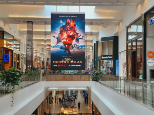 Notícia - Em 2023, Almeida Junior impactou 30 milhões de pessoas com circuito de mídia digital na sua rede de shoppings em SC 