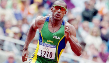 Notícia - Claudinei Quirino é o padrinho da 3ª Meia Maratona Caixa Criciúma