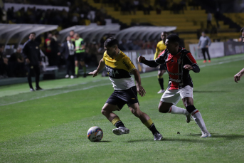 Notícia - Criciúma perde nos pênaltis e dá adeus a Copa SC 