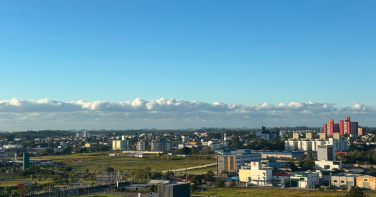 Notícia - Criciúma terá domingo de frio e sol entre nuvens