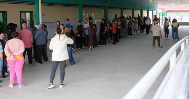 Notícia - Eleitores esquecem o segundo voto para o Senado e causam filas em locais de votação