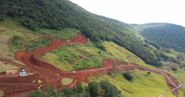 Notícia - De trilha a estrada: rota de R$ 19 milhões entre SC e RS já avança 4,5 km
