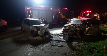 Notícia - Colisão entre três carros deixa um morto e cinco feridos em Criciúma