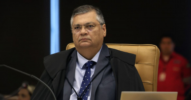 Notícia - Flávio Dino manda PF investigar suspeitas envolvendo R$ 55,4 milhões em emendas Pix