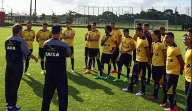 Notícia - Criciúma joga para colar no G-4