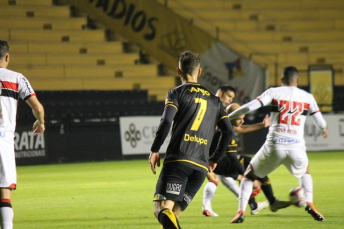 Notícia - E o Tigre não é mais 100% no Heriberto Hülse