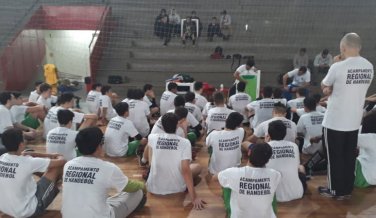 Notícia - Sete atletas criciumenses selecionados para a próxima fase do Acampamento Regional de Handebol