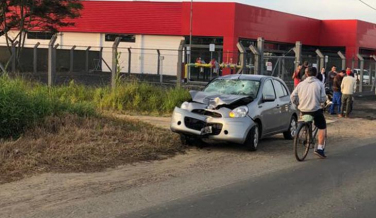 Notícia - Acidente deixa dois feridos em Forquilhinha