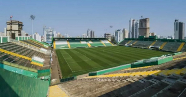 Notícia - Chapecoense x Criciúma: saiba onde assistir ao vivo