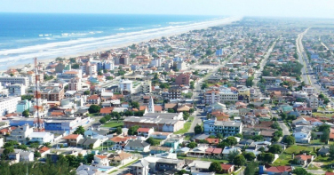 Notícia - Relatório de balneabilidade alerta para 6 locais impróprios para banho no Litoral Sul de SC