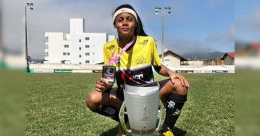 Notícia - Possível venda recorde de Tainá Maranhão pode render ‘troco’ ao Criciúma