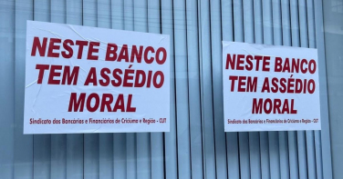 Notícia - 'Tremem e choram': funcionários de agência do Bradesco denunciam assédio moral em SC