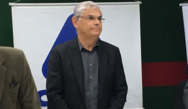 Notícia - Eduardo Moreira: “Eu quero escolher quando votar, aonde vou estar e com quem vou estar