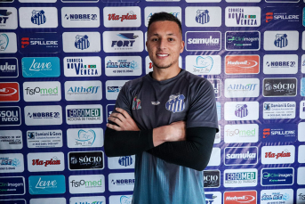 Notícia - Caravaggio anuncia contratação do goleiro Bruno Quadros